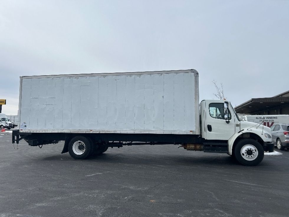 Medium Duty Box Truck-Light and Medium Duty Trucks-Freightliner-2019-M2-Greensboro-NC-165,291\n\t\tmiles-$ 53,250 - Image 14