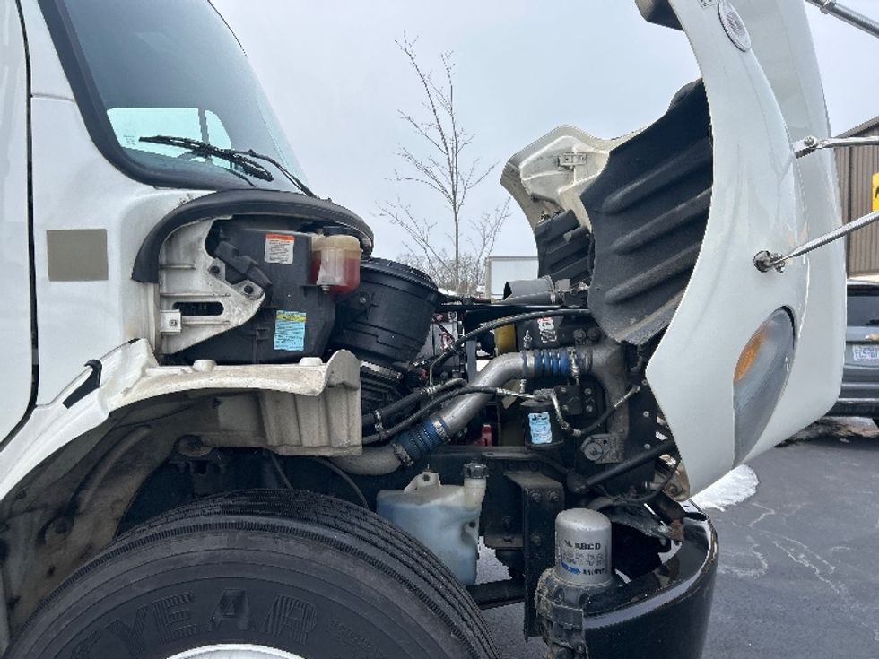 Medium Duty Box Truck-Light and Medium Duty Trucks-Freightliner-2019-M2-Greensboro-NC-165,291\n\t\tmiles-$ 53,250 - Image 23