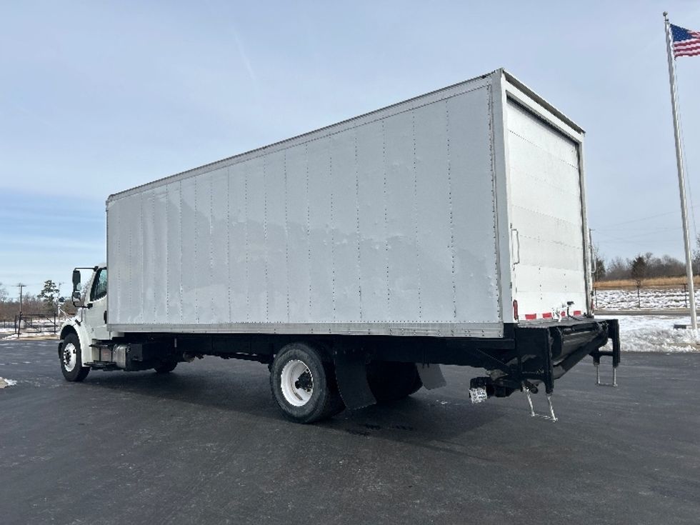 Medium Duty Box Truck-Light and Medium Duty Trucks-Freightliner-2019-M2-Greensboro-NC-165,291\n\t\tmiles-$ 53,250 - Image 6
