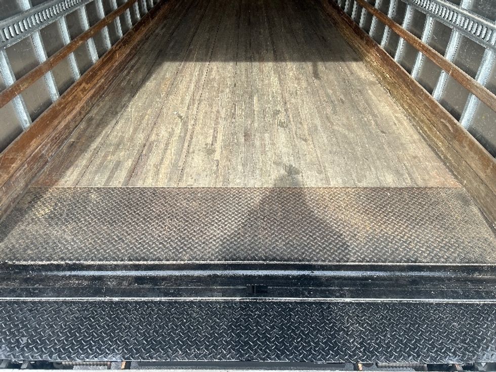 Medium Duty Box Truck-Light and Medium Duty Trucks-Freightliner-2019-M2-Greensboro-NC-165,291\n\t\tmiles-$ 53,250 - Image 9