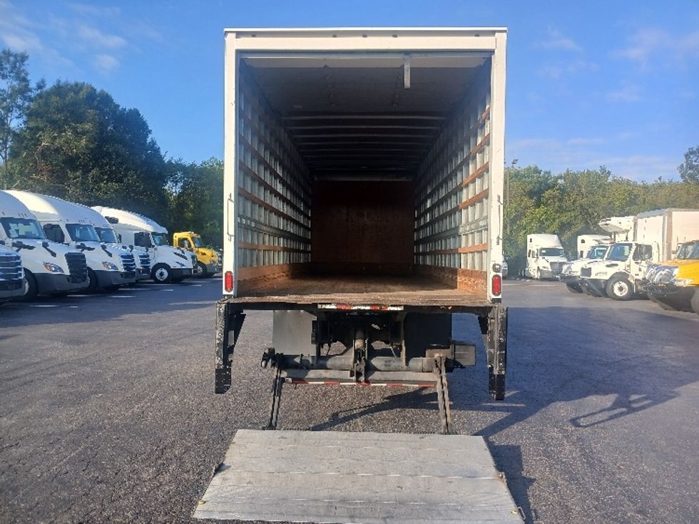 Medium Duty Box Truck-Light and Medium Duty Trucks-Freightliner-2019-M2-Greensboro-NC-175,826\n\t\tmiles-$ 60,250 - Image 9
