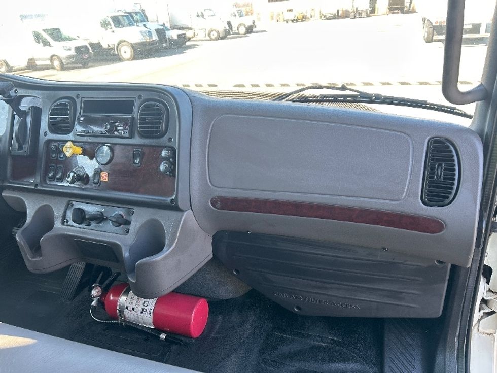 Medium Duty Box Truck-Light and Medium Duty Trucks-Freightliner-2019-M2-Greensboro-NC-183,314\n\t\tmiles-$ 43,000 - Image 20