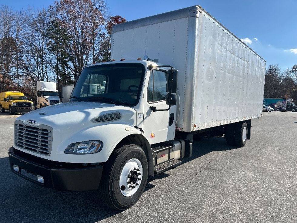 Medium Duty Box Truck-Light and Medium Duty Trucks-Freightliner-2019-M2-Greensboro-NC-183,314\n\t\tmiles-$ 43,000 - Image 3