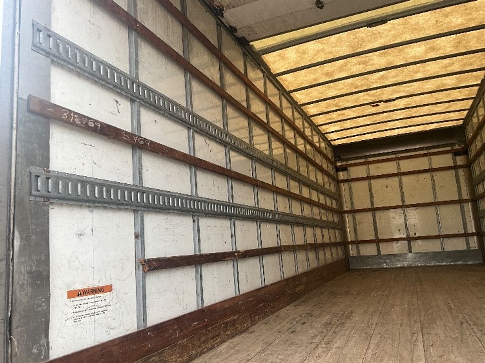 Medium Duty Box Truck-Light and Medium Duty Trucks-Freightliner-2019-M2-Greensboro-NC-187,794\n\t\tmiles-$ 51,500 - Image 11