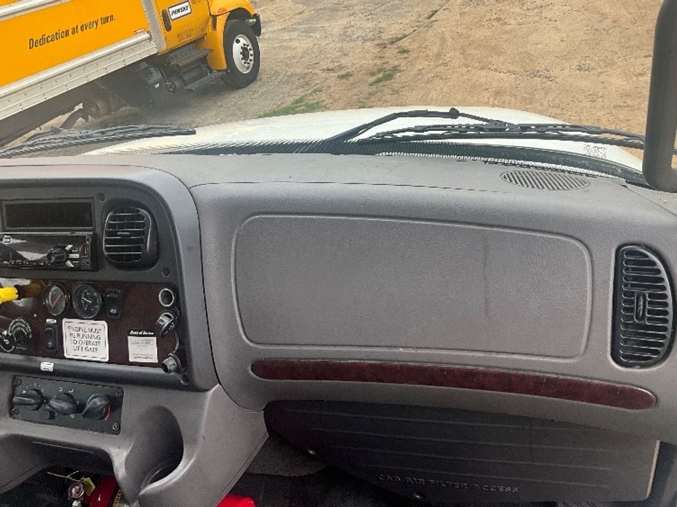 Medium Duty Box Truck-Light and Medium Duty Trucks-Freightliner-2019-M2-Greensboro-NC-187,794\n\t\tmiles-$ 51,500 - Image 21