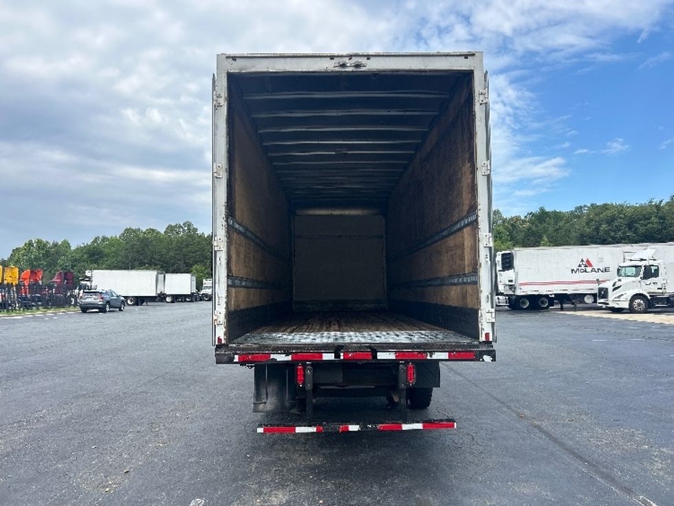 Medium Duty Box Truck-Light and Medium Duty Trucks-Freightliner-2019-M2-Greensboro-NC-202,118\n\t\tmiles-$ 43,250 - Image 8