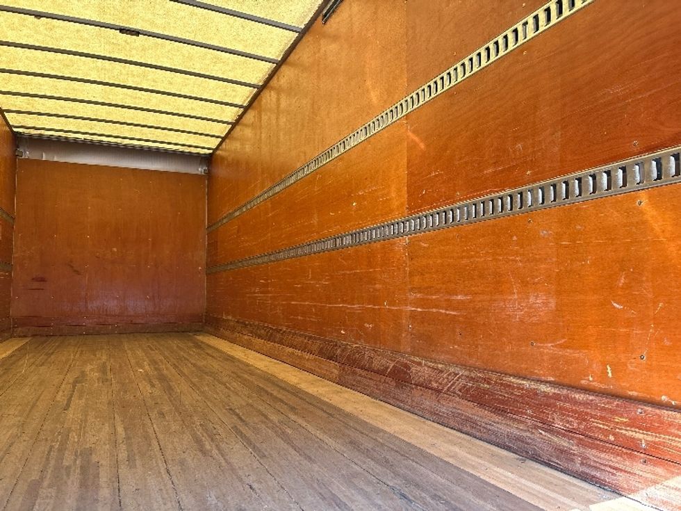 Medium Duty Box Truck-Light and Medium Duty Trucks-Freightliner-2019-M2-Greensboro-NC-20,860\n\t\tmiles-$ 58,500 - Image 11