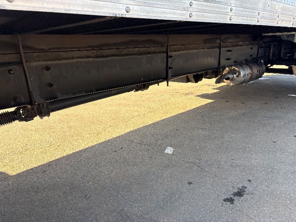 Medium Duty Box Truck-Light and Medium Duty Trucks-Freightliner-2019-M2-Greensboro-NC-20,860\n\t\tmiles-$ 58,500 - Image 13