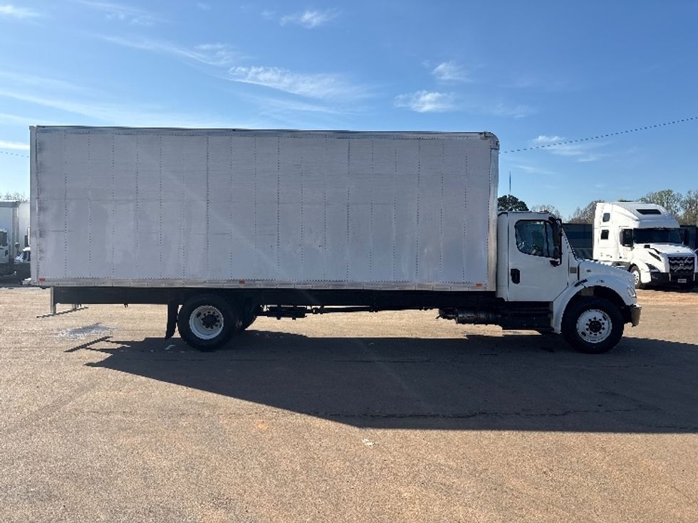 Medium Duty Box Truck-Light and Medium Duty Trucks-Freightliner-2019-M2-Greensboro-NC-20,860\n\t\tmiles-$ 58,500 - Image 14