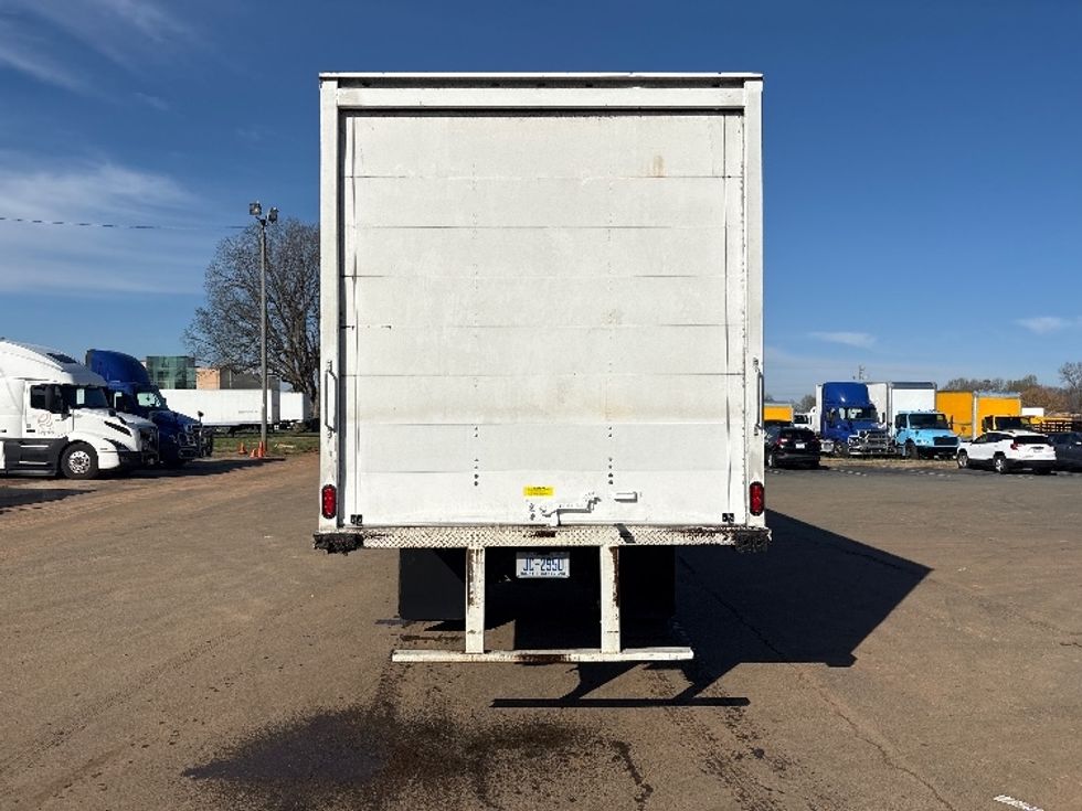 Medium Duty Box Truck-Light and Medium Duty Trucks-Freightliner-2019-M2-Greensboro-NC-20,860\n\t\tmiles-$ 58,500 - Image 7