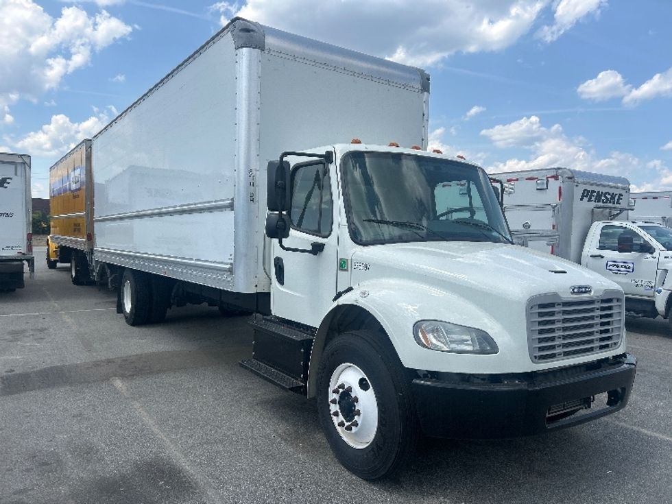 Medium Duty Box Truck-Light and Medium Duty Trucks-Freightliner-2019-M2-Greensboro-NC-224,841\n\t\tmiles-$ 13,500 - Image 1