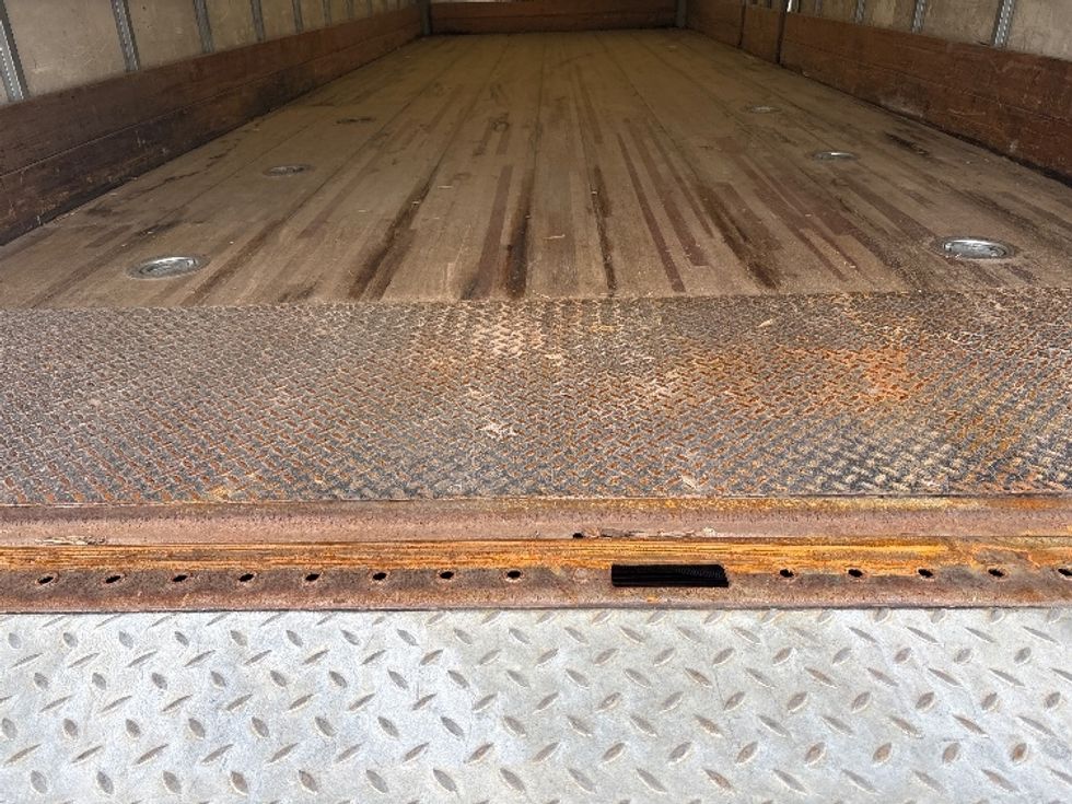Medium Duty Box Truck-Light and Medium Duty Trucks-Freightliner-2019-M2-Greensboro-NC-225,001\n\t\tmiles-$ 50,500 - Image 10