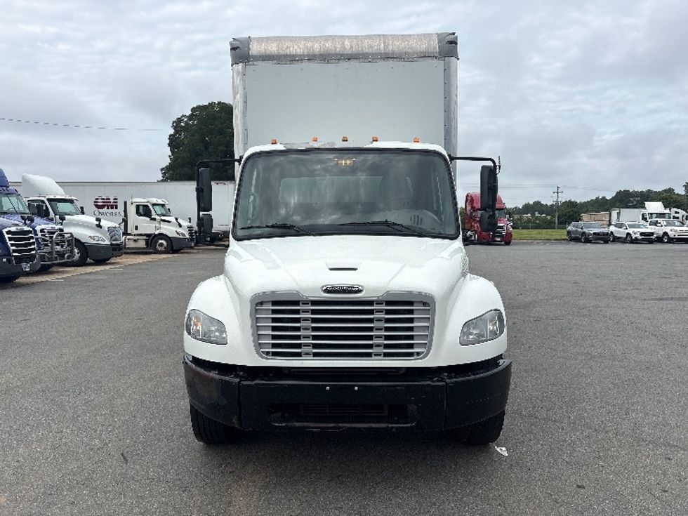Medium Duty Box Truck-Light and Medium Duty Trucks-Freightliner-2019-M2-Greensboro-NC-225,001\n\t\tmiles-$ 50,500 - Image 2