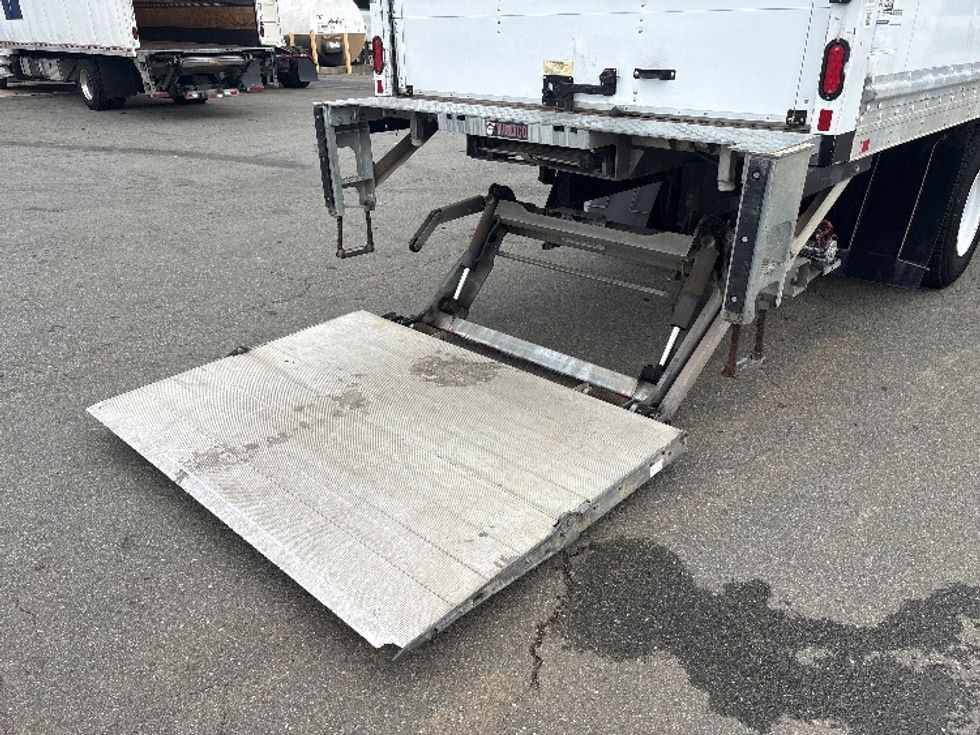 Medium Duty Box Truck-Light and Medium Duty Trucks-Freightliner-2019-M2-Greensboro-NC-225,001\n\t\tmiles-$ 50,500 - Image 9
