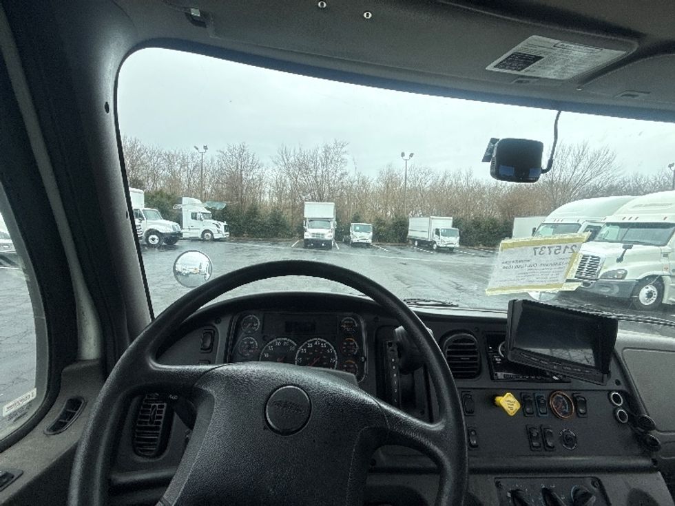 Medium Duty Box Truck-Light and Medium Duty Trucks-Freightliner-2019-M2-Greensboro-NC-418,191\n\t\tmiles-$ 20,500 - Image 12