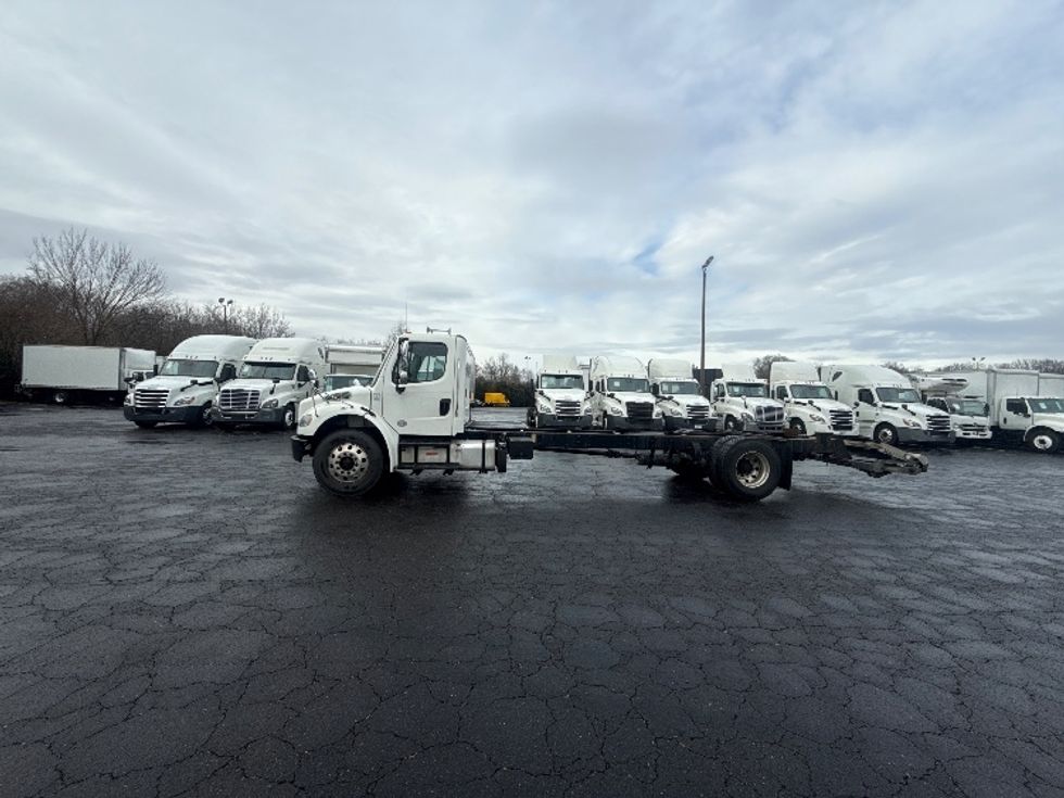Medium Duty Box Truck-Light and Medium Duty Trucks-Freightliner-2019-M2-Greensboro-NC-418,191\n\t\tmiles-$ 20,500 - Image 4