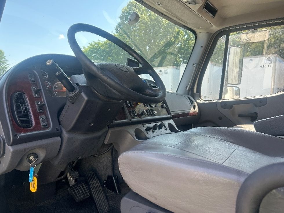 Medium Duty Box Truck-Light and Medium Duty Trucks-Freightliner-2019-M2-Greensboro-NC-465,019\n\t\tmiles-$ 22,000 - Image 15