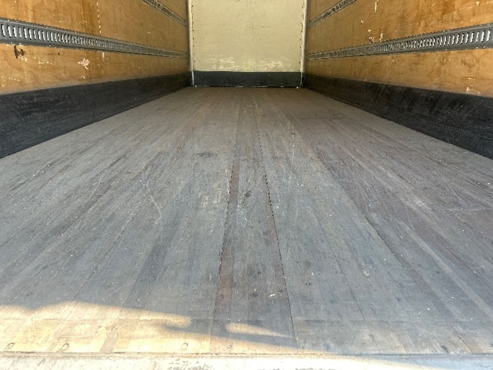 Medium Duty Box Truck-Light and Medium Duty Trucks-Freightliner-2019-M2-Greensboro-NC-465,019\n\t\tmiles-$ 22,000 - Image 9