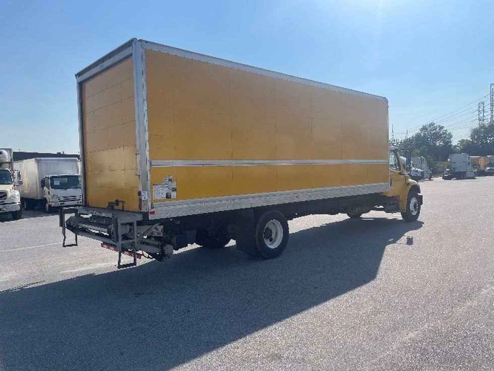 Medium Duty Box Truck-Light and Medium Duty Trucks-Freightliner-2019-M2-Greenville-SC-154,182\n\t\tmiles-$ 52,250 - Image 13
