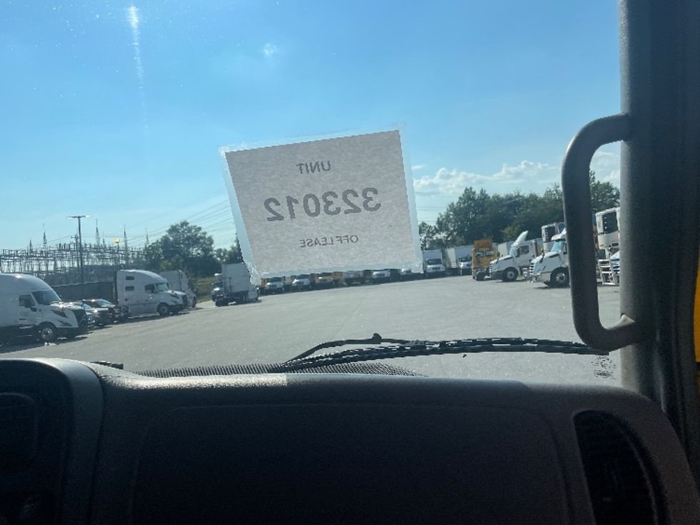 Medium Duty Box Truck-Light and Medium Duty Trucks-Freightliner-2019-M2-Greenville-SC-154,182\n\t\tmiles-$ 52,250 - Image 21