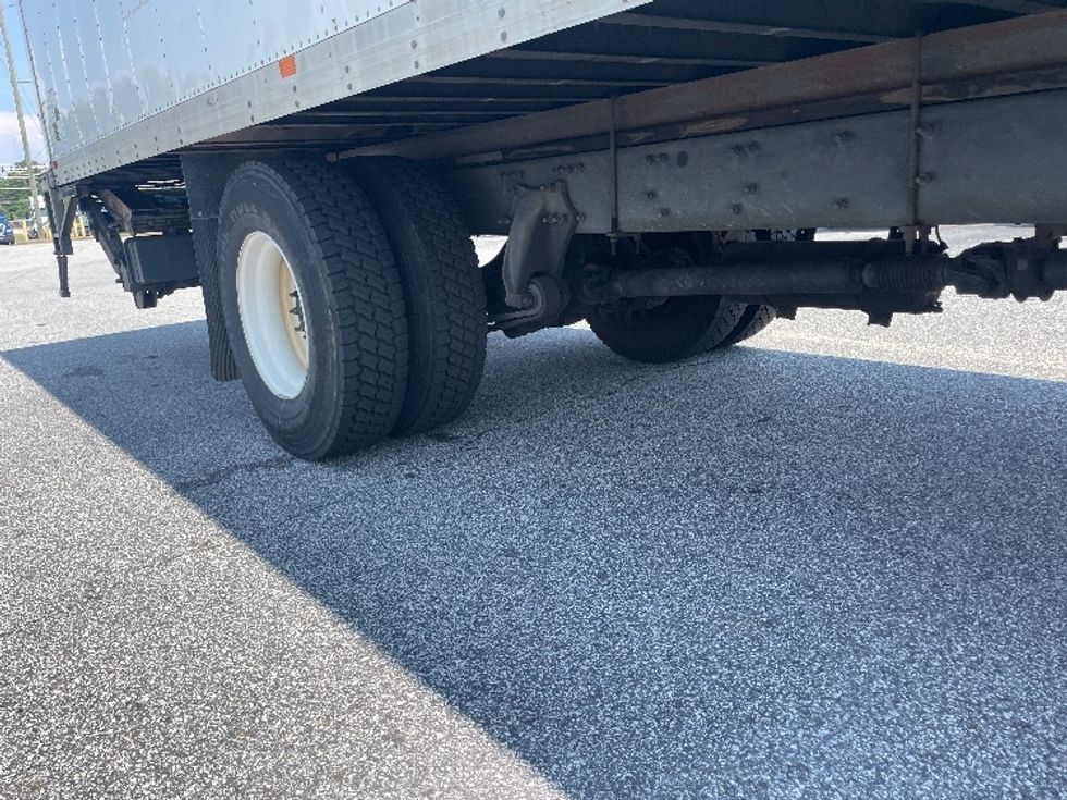 Medium Duty Box Truck-Light and Medium Duty Trucks-Freightliner-2019-M2-Greenville-SC-206,388\n\t\tmiles-$ 44,000 - Image 14