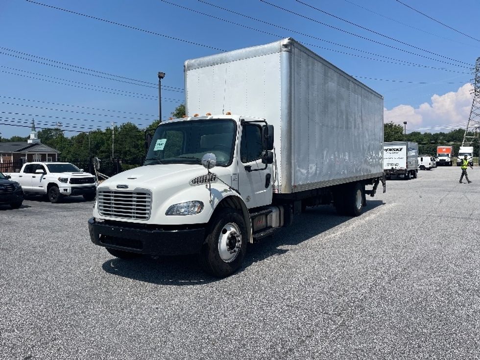 Medium Duty Box Truck-Light and Medium Duty Trucks-Freightliner-2019-M2-Greenville-SC-206,388\n\t\tmiles-$ 44,000 - Image 3