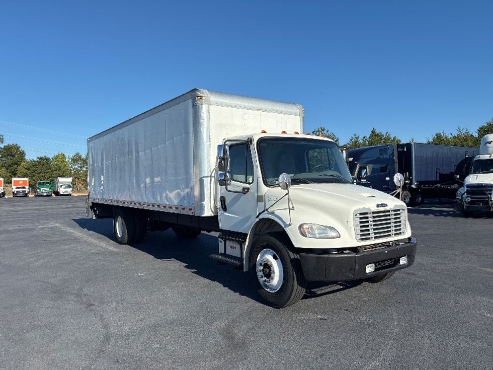 Medium Duty Box Truck-Light and Medium Duty Trucks-Freightliner-2019-M2-Greenville-SC-319,614\n\t\tmiles-$ 37,000 - Image 1