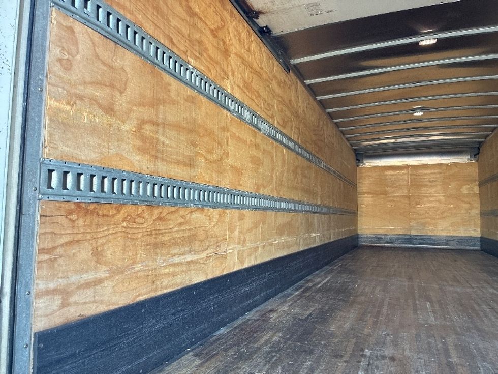 Medium Duty Box Truck-Light and Medium Duty Trucks-Freightliner-2019-M2-Greenville-SC-319,614\n\t\tmiles-$ 37,000 - Image 11