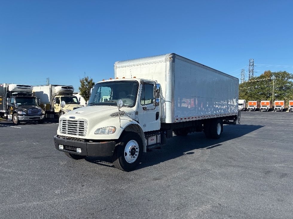 Medium Duty Box Truck-Light and Medium Duty Trucks-Freightliner-2019-M2-Greenville-SC-319,614\n\t\tmiles-$ 37,000 - Image 3