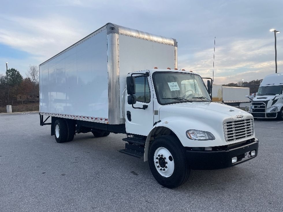 Medium Duty Box Truck-Light and Medium Duty Trucks-Freightliner-2019-M2-Greenville-SC-40,266\n\t\tmiles-$ 61,250 - Image 1