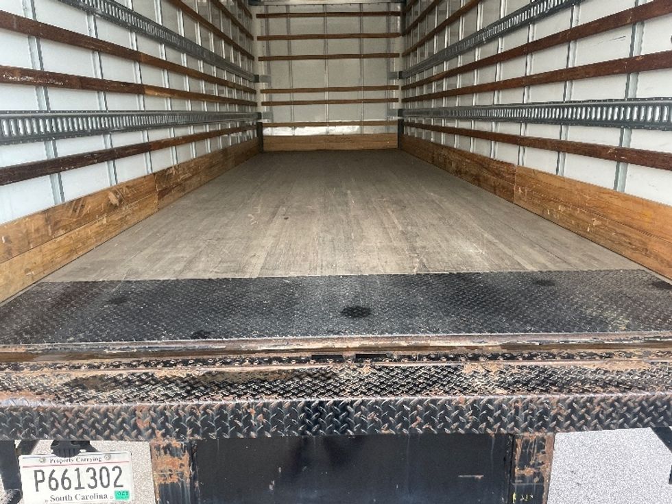 Medium Duty Box Truck-Light and Medium Duty Trucks-Freightliner-2019-M2-Greenville-SC-40,266\n\t\tmiles-$ 61,250 - Image 10