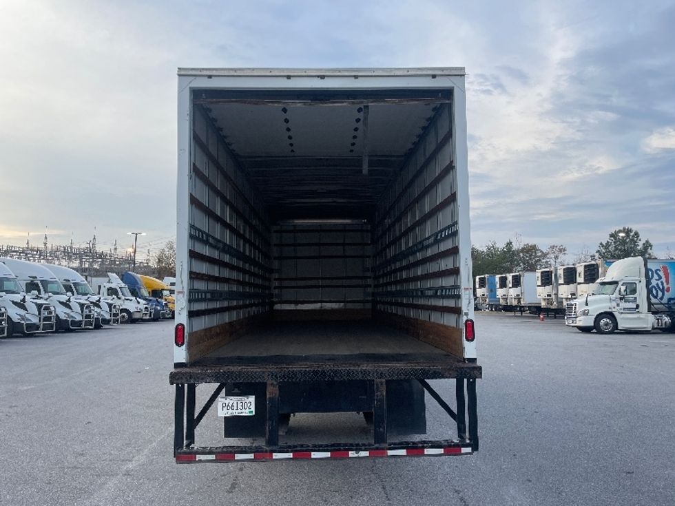Medium Duty Box Truck-Light and Medium Duty Trucks-Freightliner-2019-M2-Greenville-SC-40,266\n\t\tmiles-$ 61,250 - Image 8