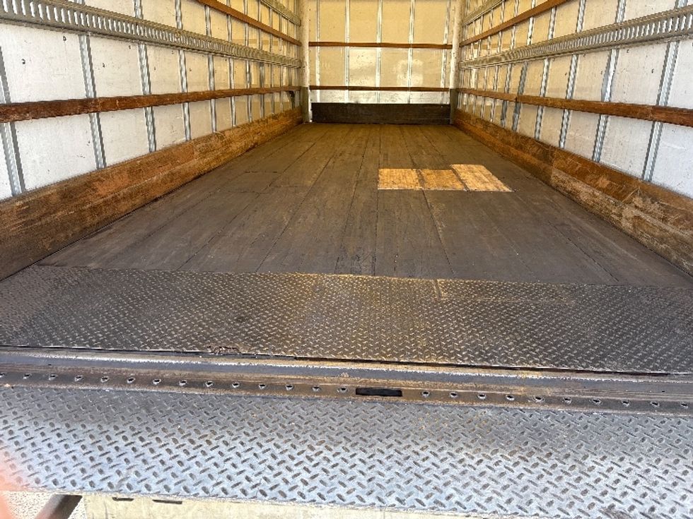 Medium Duty Box Truck-Light and Medium Duty Trucks-Freightliner-2019-M2-Greer-SC-228,662\n\t\tmiles-$ 44,250 - Image 10