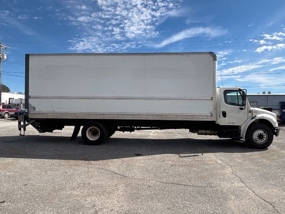 Medium Duty Box Truck-Light and Medium Duty Trucks-Freightliner-2019-M2-Greer-SC-228,662\n\t\tmiles-$ 44,250 - Image 15