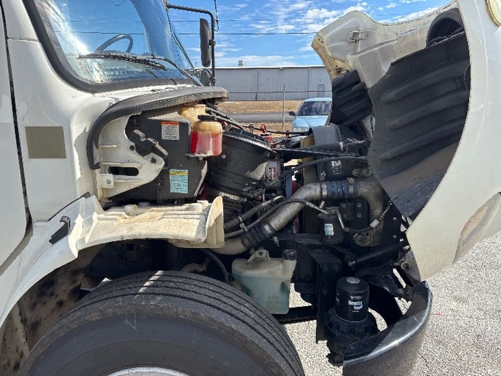 Medium Duty Box Truck-Light and Medium Duty Trucks-Freightliner-2019-M2-Greer-SC-228,662\n\t\tmiles-$ 44,250 - Image 23