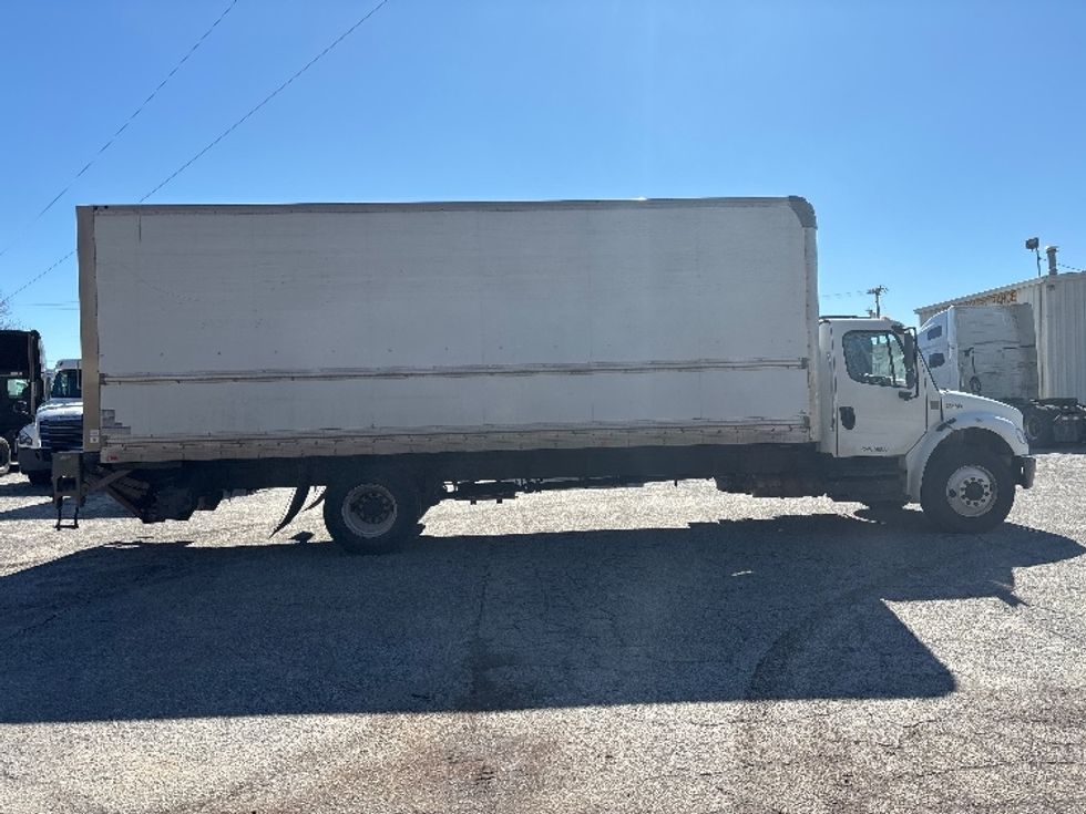 Medium Duty Box Truck-Light and Medium Duty Trucks-Freightliner-2019-M2-Greer-SC-262,654\n\t\tmiles-$ 38,750 - Image 15