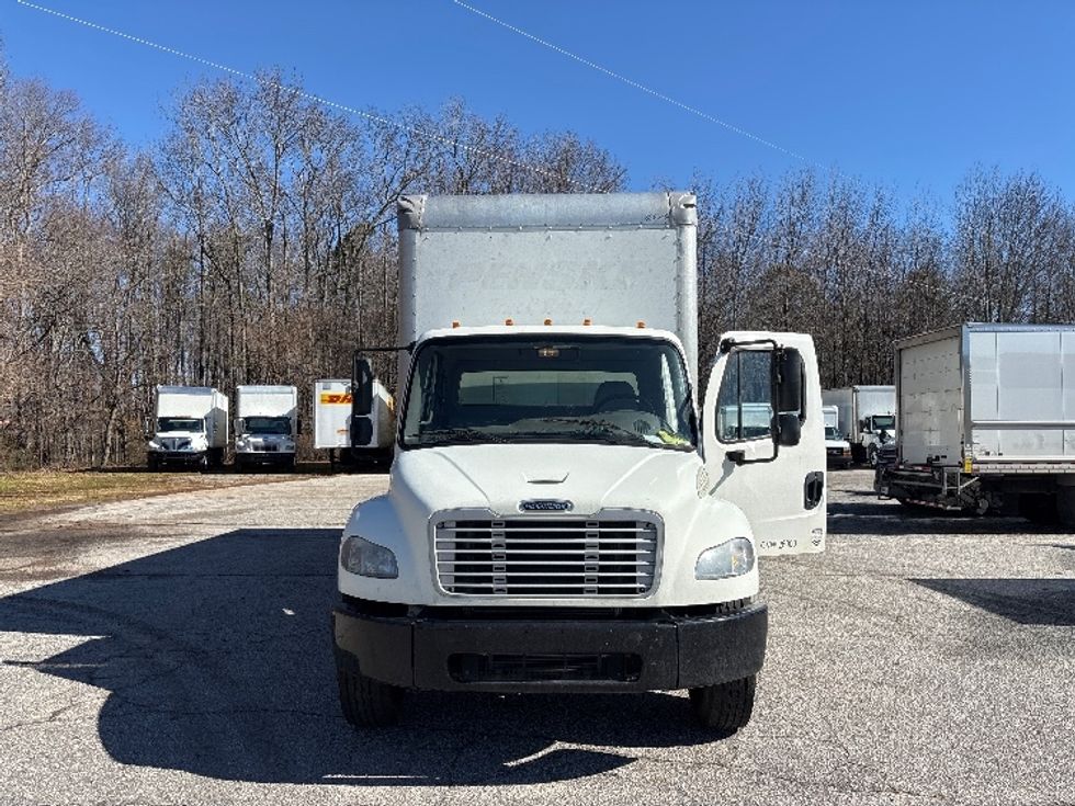 Medium Duty Box Truck-Light and Medium Duty Trucks-Freightliner-2019-M2-Greer-SC-262,654\n\t\tmiles-$ 38,750 - Image 2