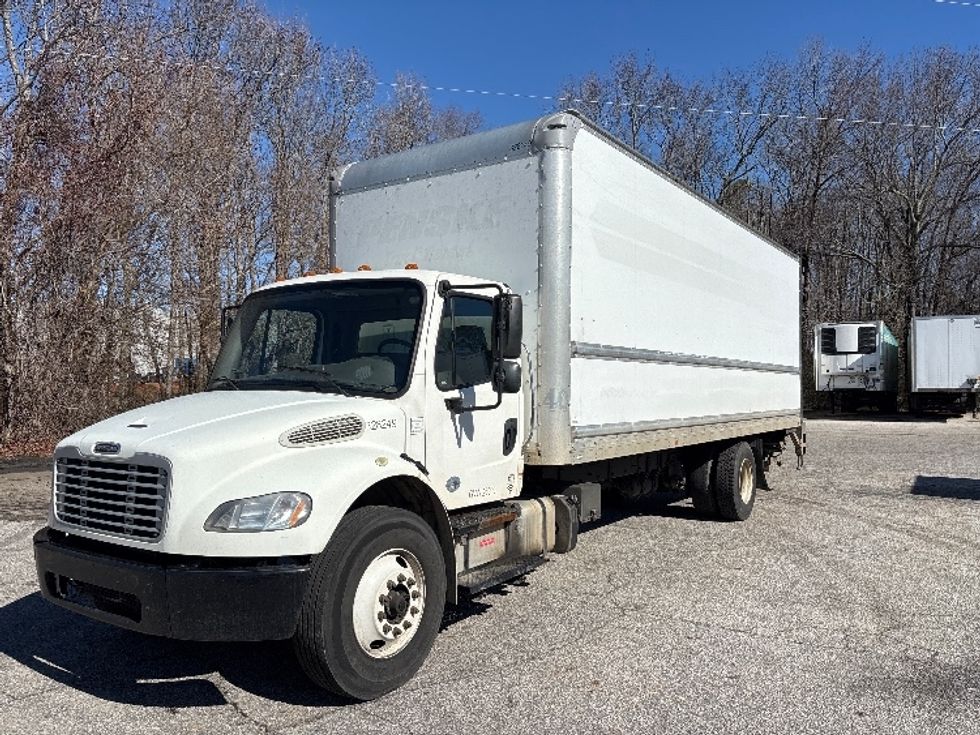 Medium Duty Box Truck-Light and Medium Duty Trucks-Freightliner-2019-M2-Greer-SC-262,654\n\t\tmiles-$ 38,750 - Image 3