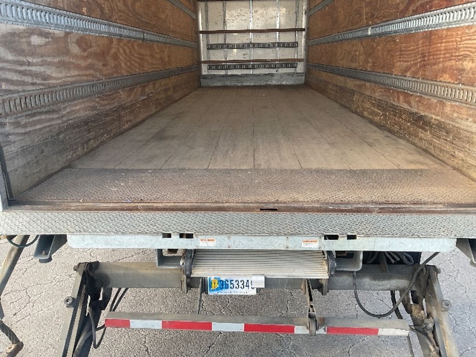Medium Duty Box Truck-Light and Medium Duty Trucks-Freightliner-2019-M2-Hagerstown-MD-447,897\n\t\tmiles-$ 21,250 - Image 10