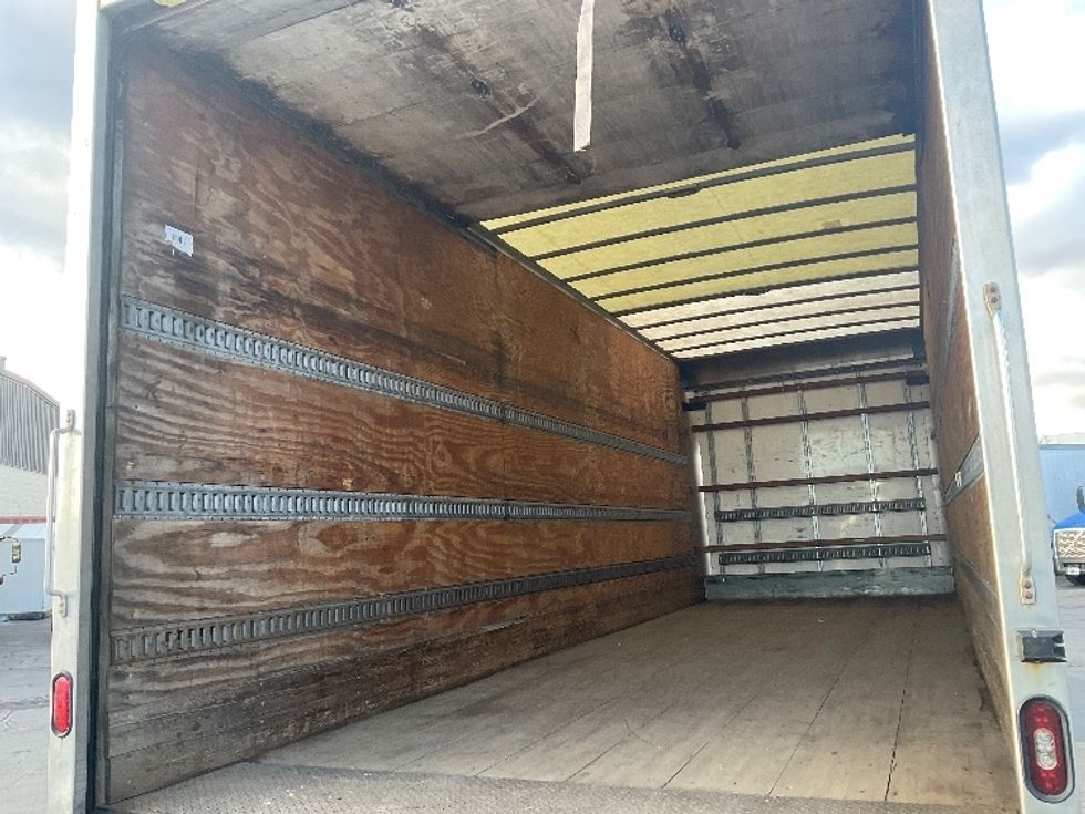 Medium Duty Box Truck-Light and Medium Duty Trucks-Freightliner-2019-M2-Hagerstown-MD-447,897\n\t\tmiles-$ 21,250 - Image 11