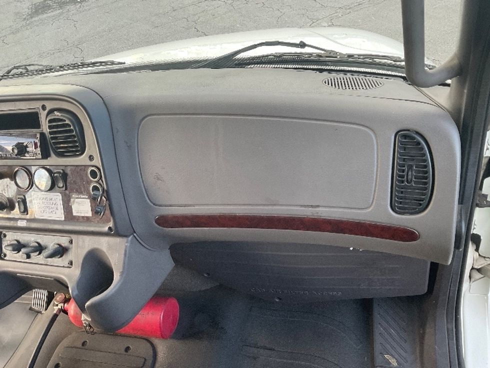 Medium Duty Box Truck-Light and Medium Duty Trucks-Freightliner-2019-M2-Hagerstown-MD-447,897\n\t\tmiles-$ 21,250 - Image 20