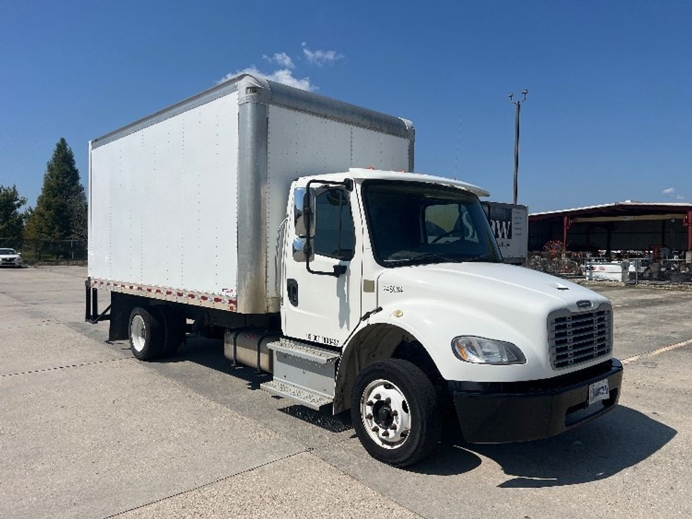 Medium Duty Box Truck-Light and Medium Duty Trucks-Freightliner-2019-M2-Hammond-LA-145,295\n\t\tmiles-$ 38,000 - Image 1