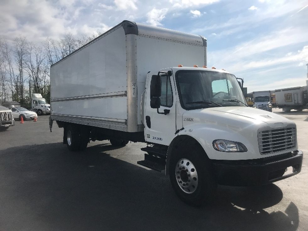 Medium Duty Box Truck-Light and Medium Duty Trucks-Freightliner-2019-M2-Harrisburg-PA-135,724\n\t\tmiles-$ 59,250 - Image 1