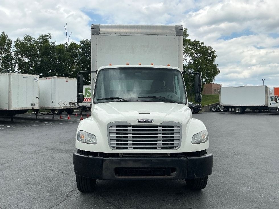 Medium Duty Box Truck-Light and Medium Duty Trucks-Freightliner-2019-M2-Harrisburg-PA-147,653\n\t\tmiles-$ 56,000 - Image 2