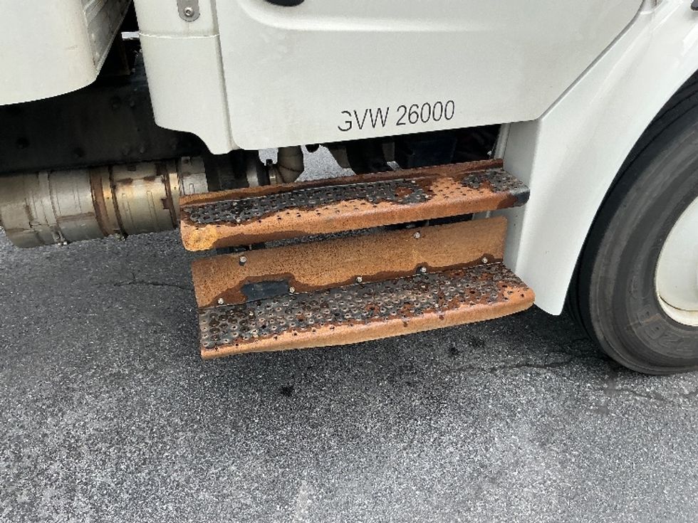 Medium Duty Box Truck-Light and Medium Duty Trucks-Freightliner-2019-M2-Harrisburg-PA-147,653\n\t\tmiles-$ 56,000 - Image 29