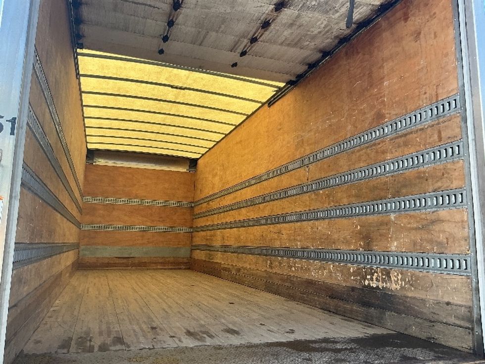 Medium Duty Box Truck-Light and Medium Duty Trucks-Freightliner-2019-M2-Harrisburg-PA-238,633\n\t\tmiles-$ 40,750 - Image 12