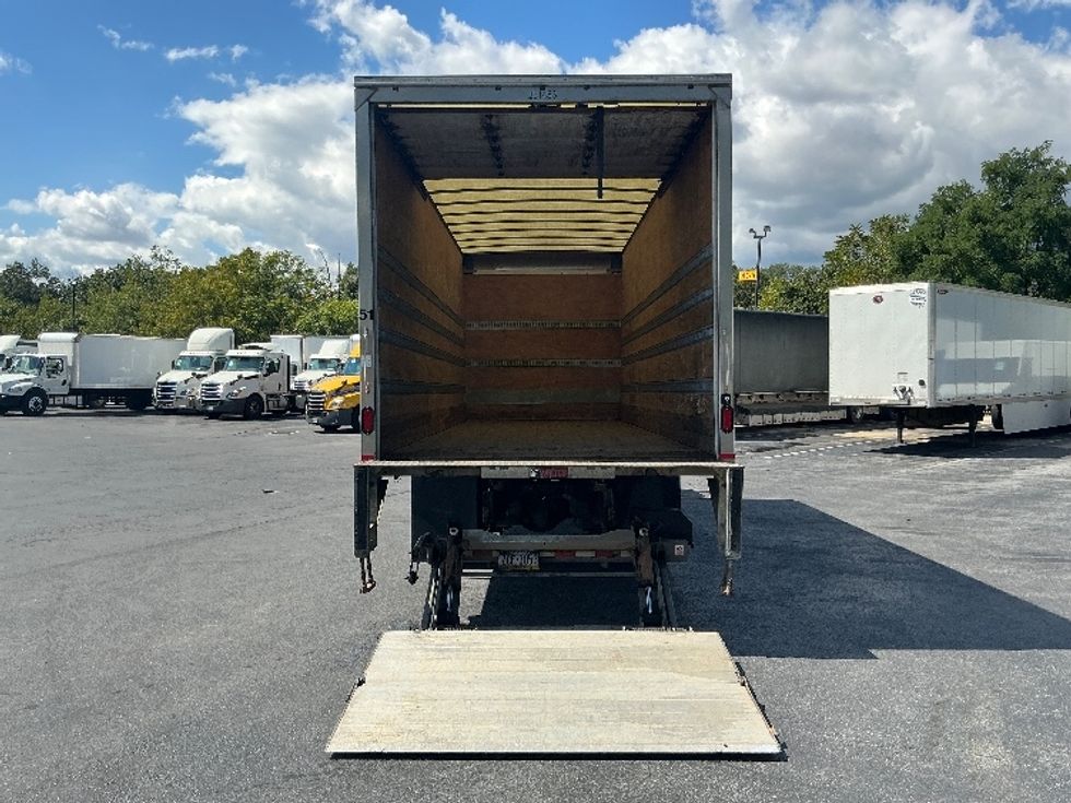 Medium Duty Box Truck-Light and Medium Duty Trucks-Freightliner-2019-M2-Harrisburg-PA-238,633\n\t\tmiles-$ 40,750 - Image 9