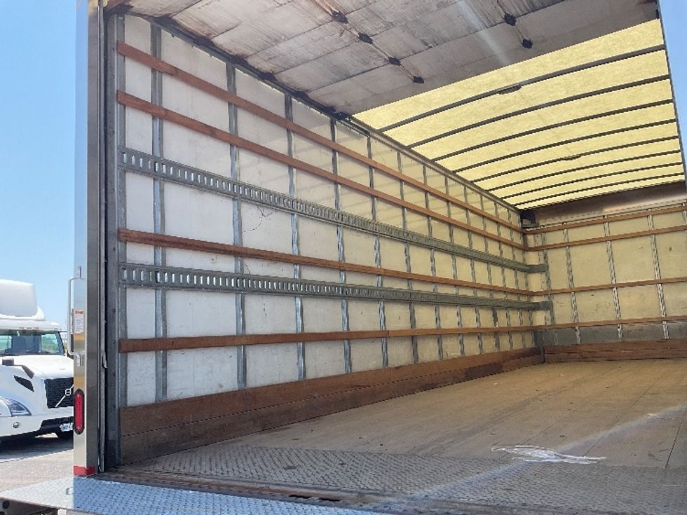 Medium Duty Box Truck-Light and Medium Duty Trucks-Freightliner-2019-M2-Harrisburg-PA-269,449\n\t\tmiles-$ 32,500 - Image 11