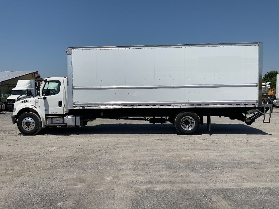 Medium Duty Box Truck-Light and Medium Duty Trucks-Freightliner-2019-M2-Harrisburg-PA-269,449\n\t\tmiles-$ 32,500 - Image 4