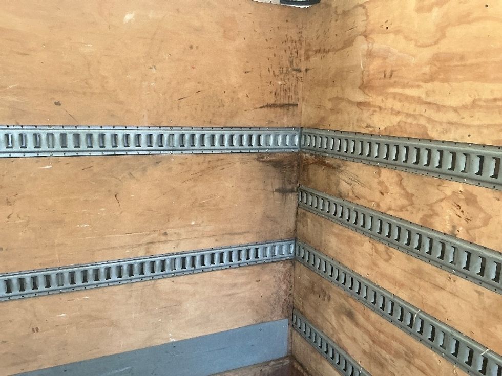 Medium Duty Box Truck-Light and Medium Duty Trucks-Freightliner-2019-M2-Harrisburg-PA-308,752\n\t\tmiles-$ 31,250 - Image 27